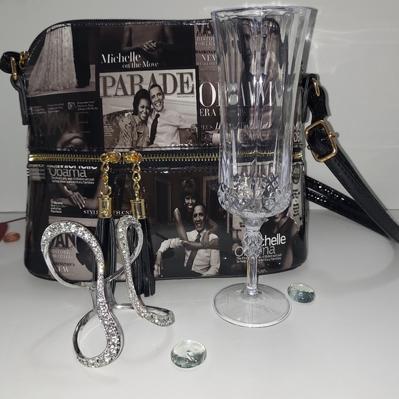 Handbag 👜 - Picture 2 of 13